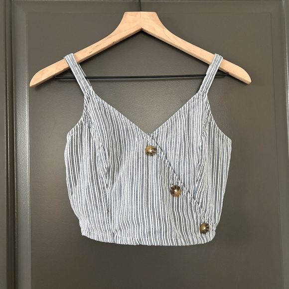 Hollister Blue & White Striped Wrap Front Tortoiseshell Buttoned Smock Crop Top - Picture 2 of 6